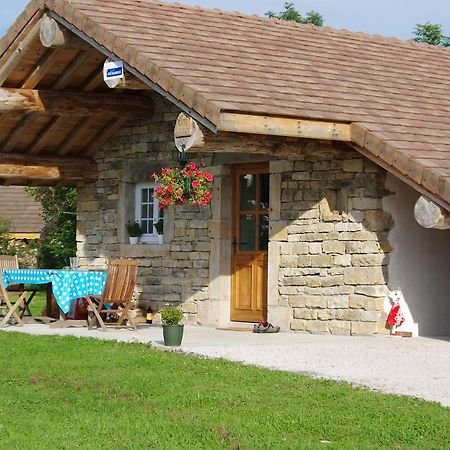 Gite Chez Karine Et Roland Le Fied Exterior photo